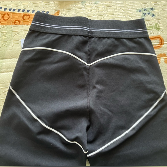 ALO Yoga Set Black - Picture 5 of 8